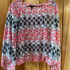 Worthington Coral, Black & Gray Geometric Long Sleeve Top